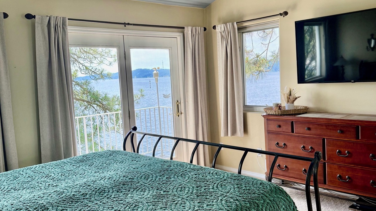 Photo of Bedroom in Harrison