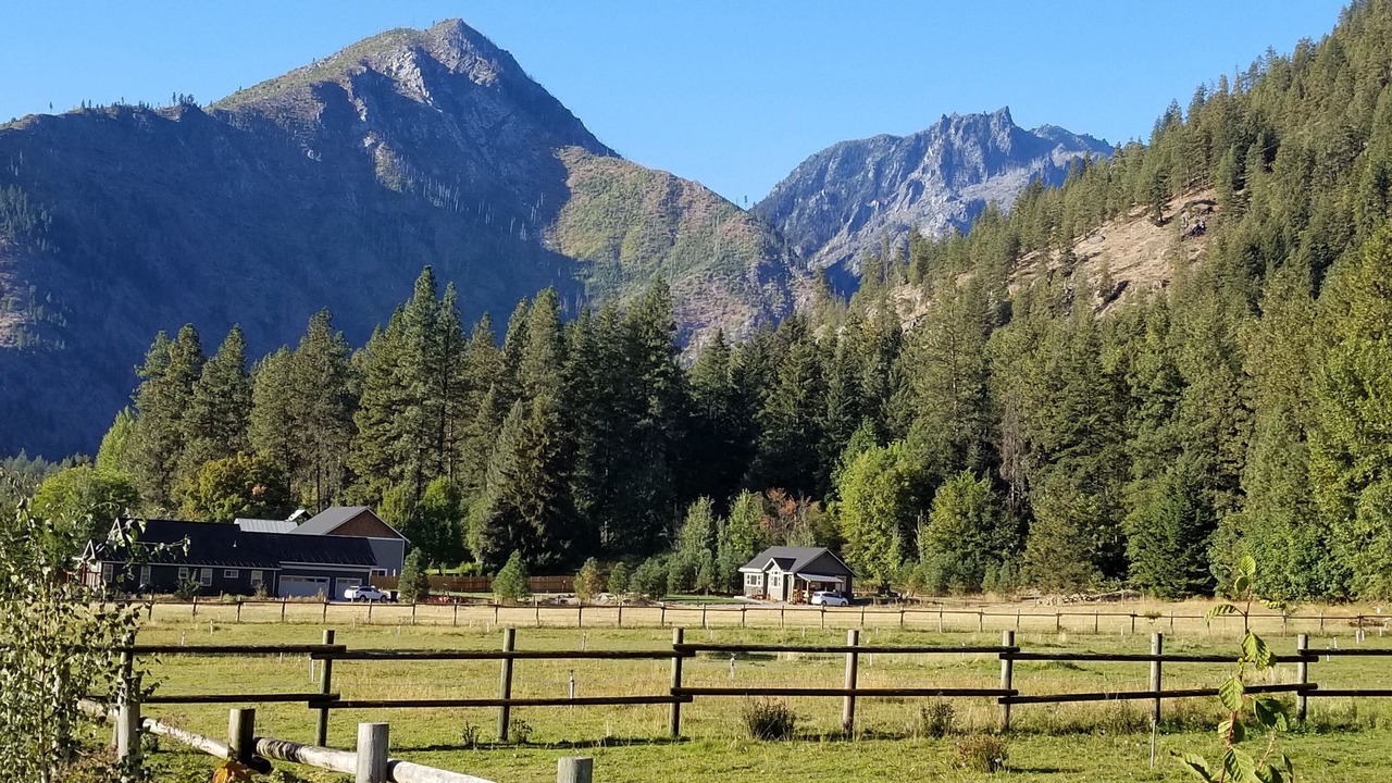 Photo of Others in Leavenworth