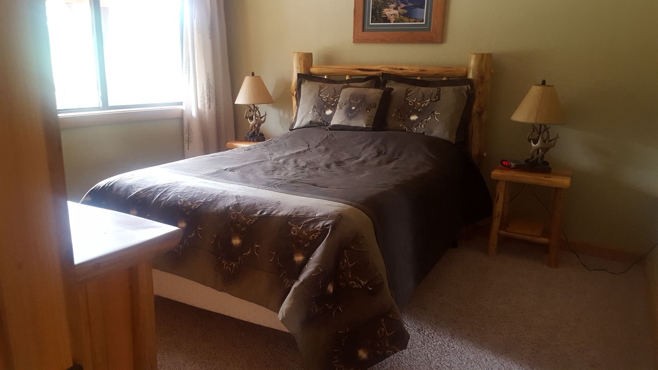 Photo of Bedroom in Condon