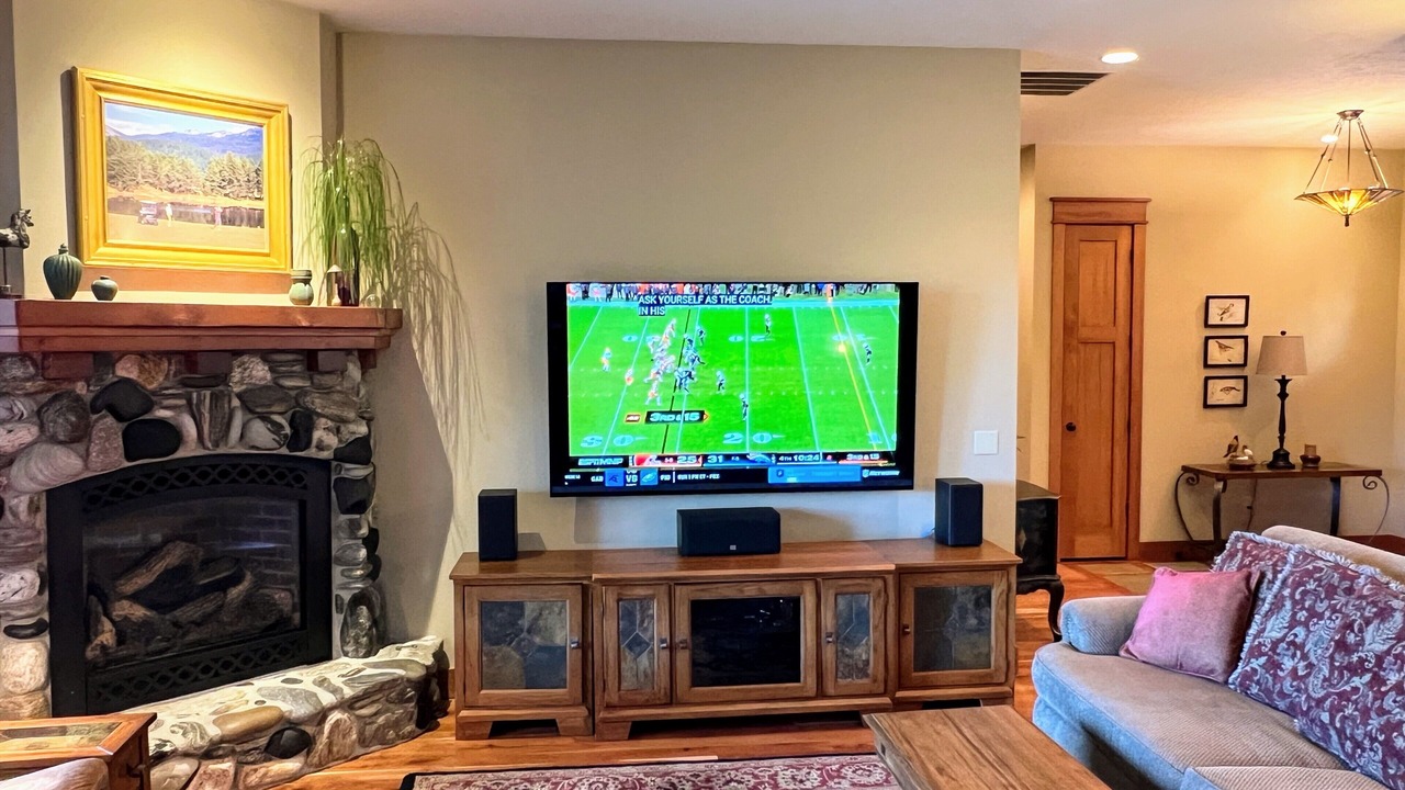 Photo of Livingroom in McCall