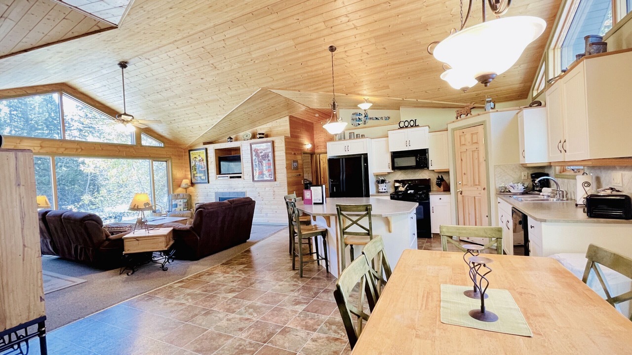 Photo of Bedroom in Red Lodge