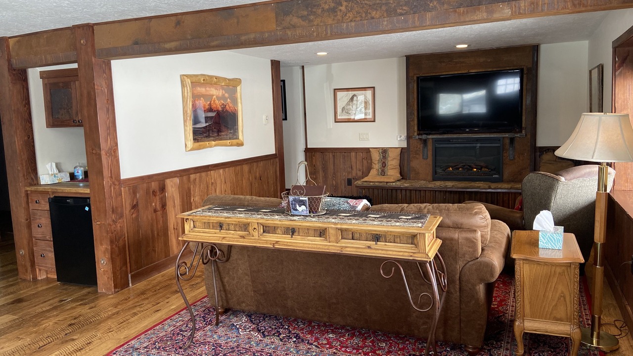 Photo of Livingroom in Star Valley Ranch