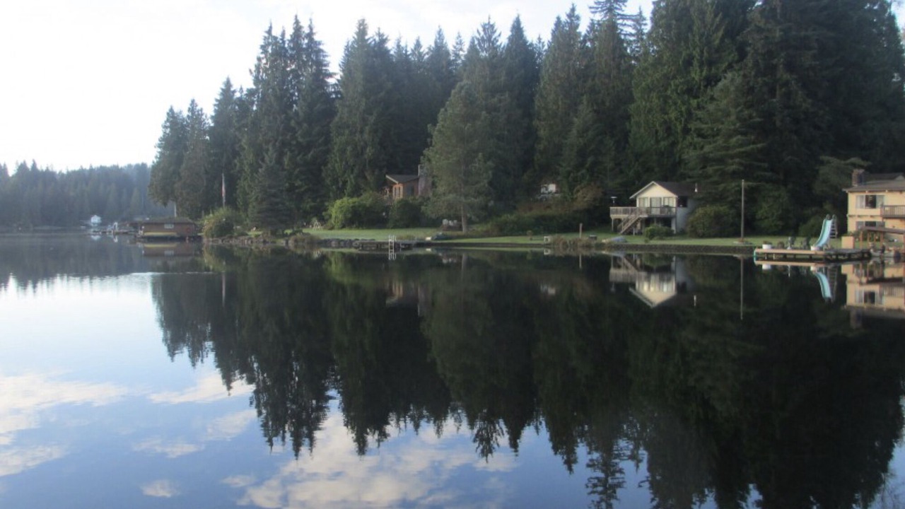 Photo of Outdoor in Lake Roesiger