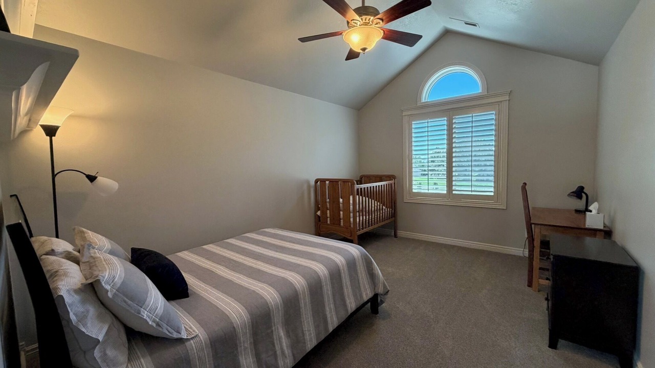 Photo of Bedroom in Eagle