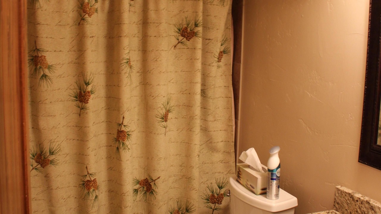 Photo of Bathroom in Sweetwater