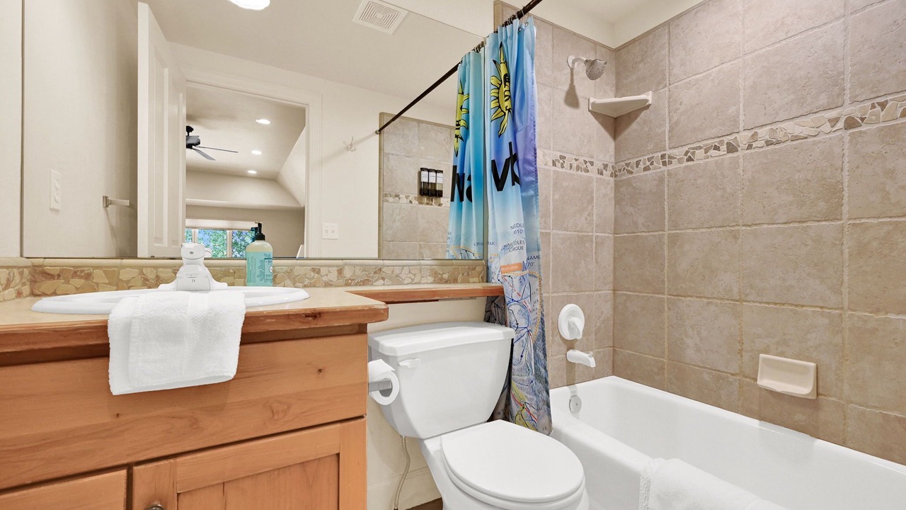 Photo of Bathroom in Eden