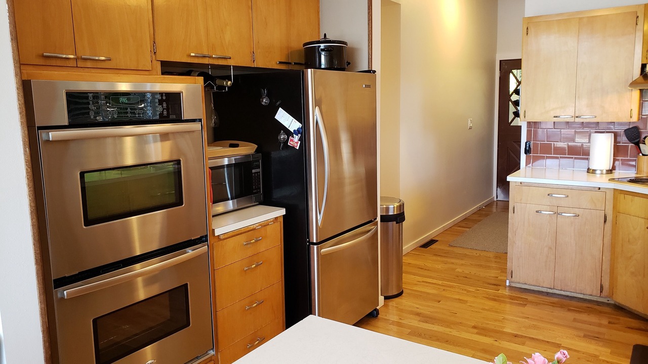 Photo of Kitchen in West Hills