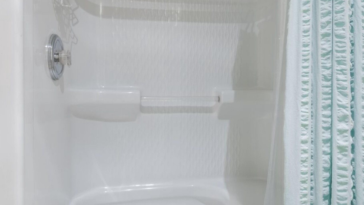 Photo of Bathroom in Cle Elum