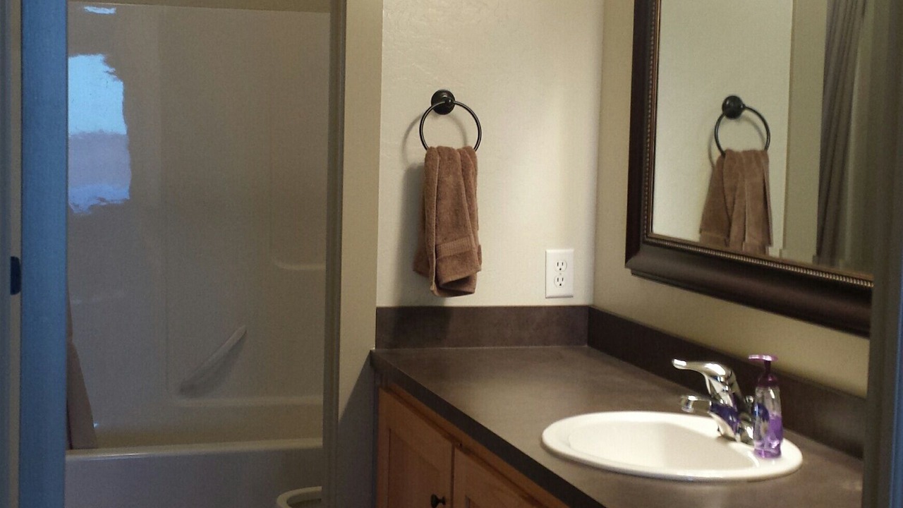Photo of Bathroom in Harbor Village