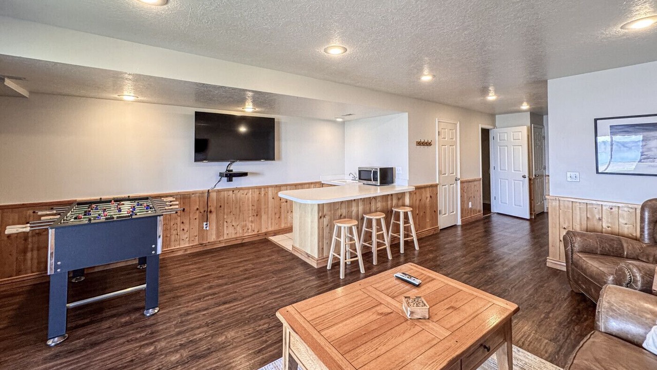 Photo of Livingroom in Harbor Village