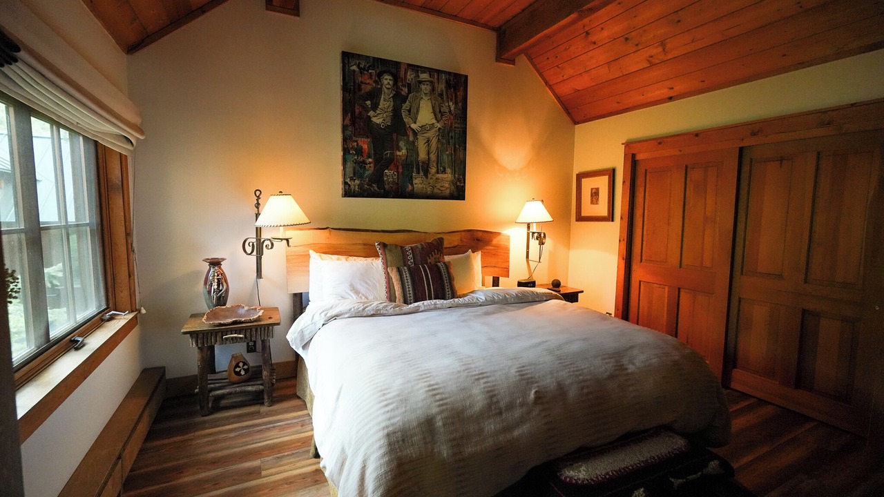 Photo of Bedroom in Sundance