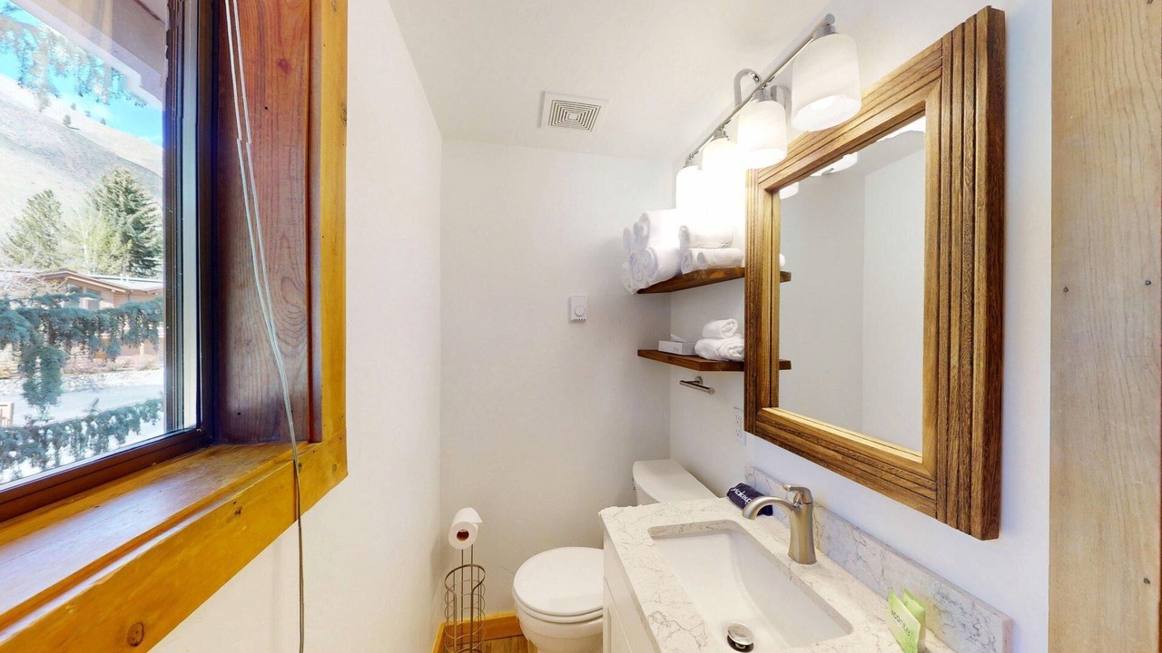 Photo of Bathroom in Warm Springs