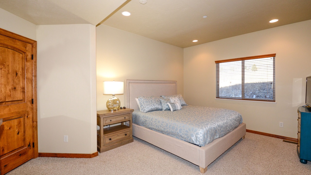 Photo of Bedroom in Wolf Creek