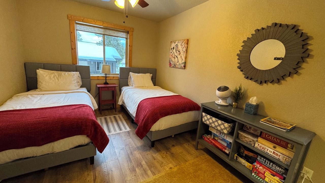 Photo of Bedroom in West Yellowstone