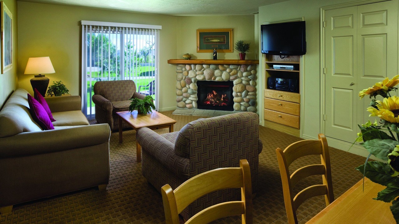 Photo of Livingroom in Harbor Village
