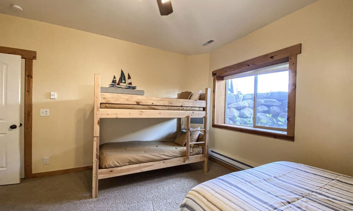 Photo of Bedroom in Sweetwater