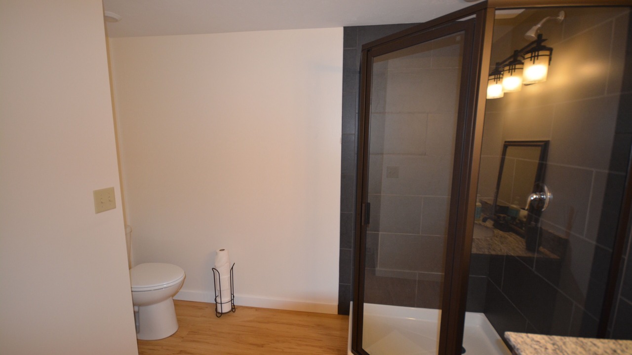 Photo of Bathroom in Emigrant