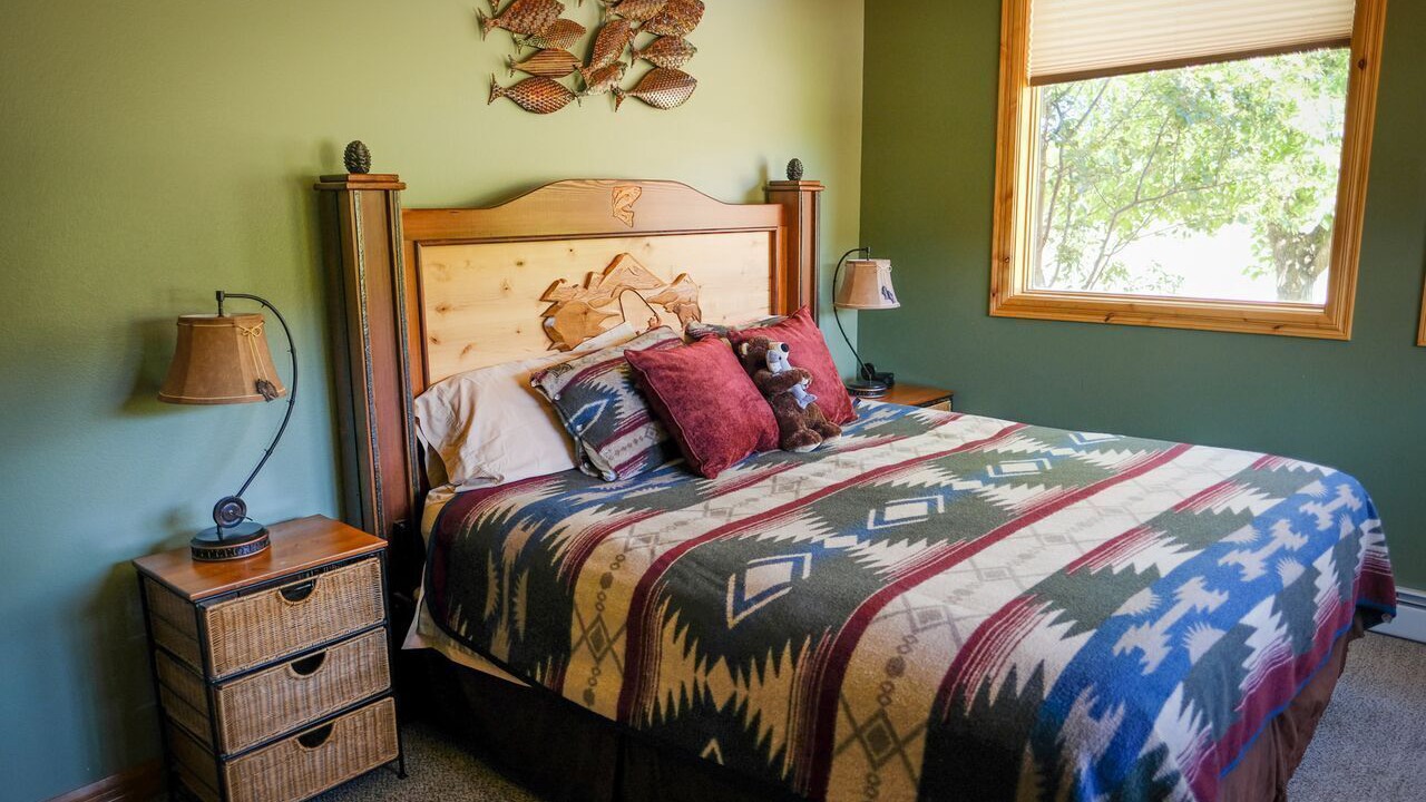 Photo of Bedroom in East Glacier Park