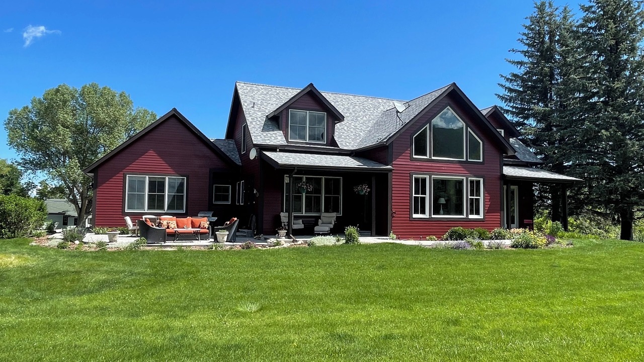 Photo of Outdoor in Story