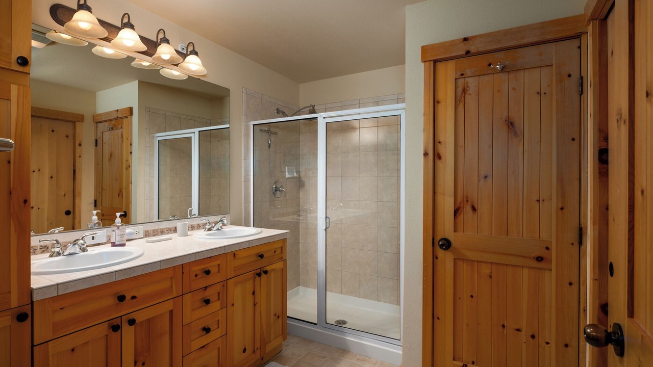 Photo of Bathroom in Warm Springs
