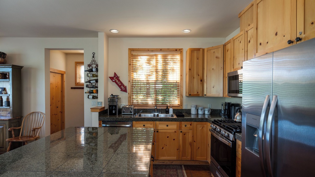 Photo of Kitchen in Warm Springs