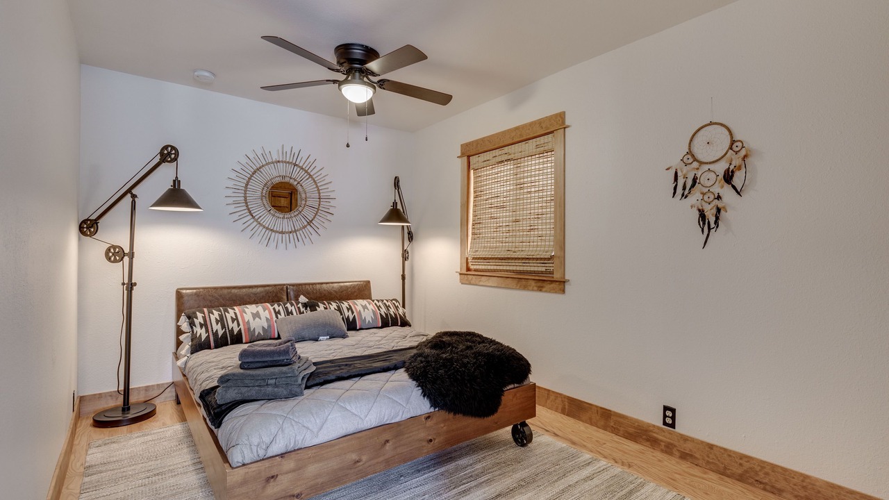 Photo of Bedroom in Gardiner