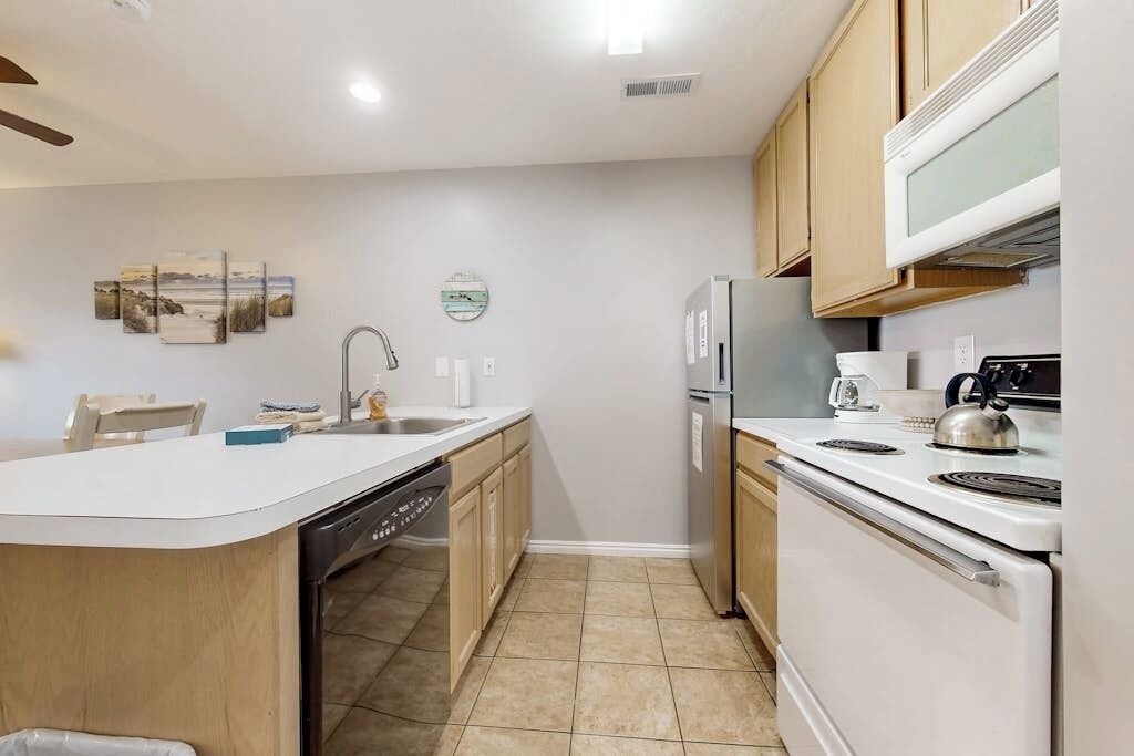 Photo of Kitchen in Harbor Village