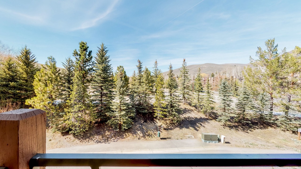 Photo of Outdoor in Elkhorn Village