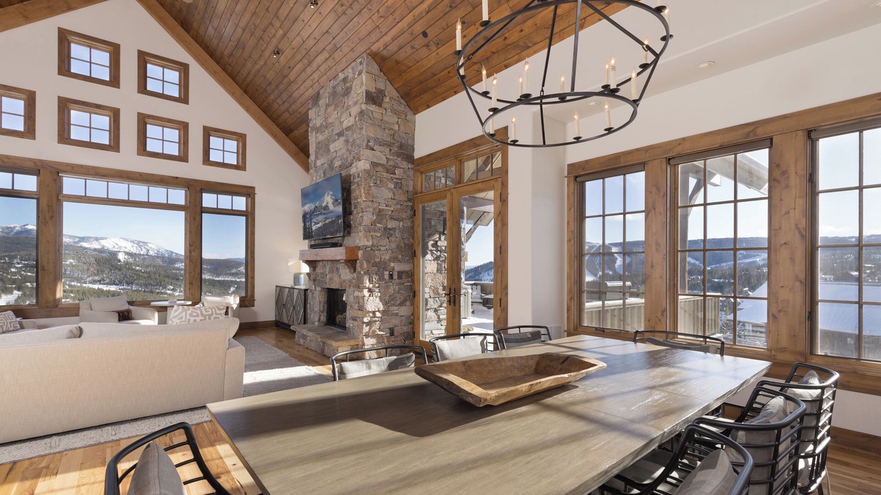Photo of Livingroom in Saddle Ridge
