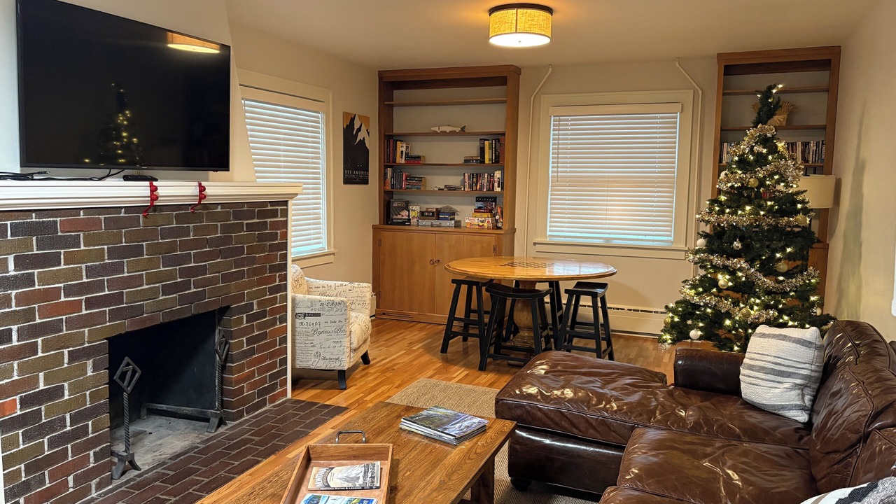 Photo of Livingroom in Wolf Creek