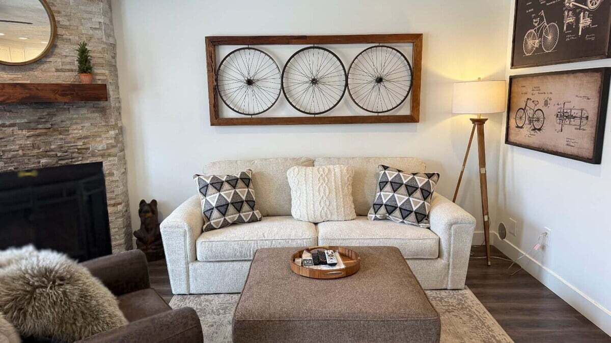 Photo of Livingroom in Wolf Creek