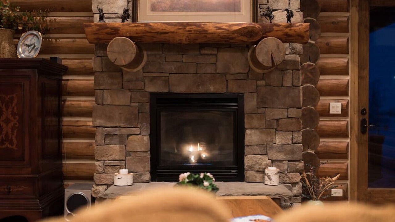 Photo of Livingroom in Victor