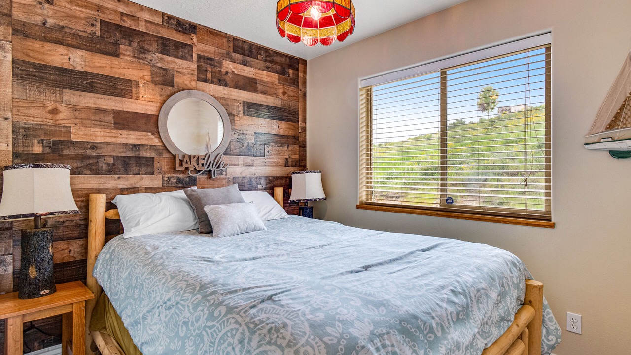 Photo of Bedroom in Harbor Village