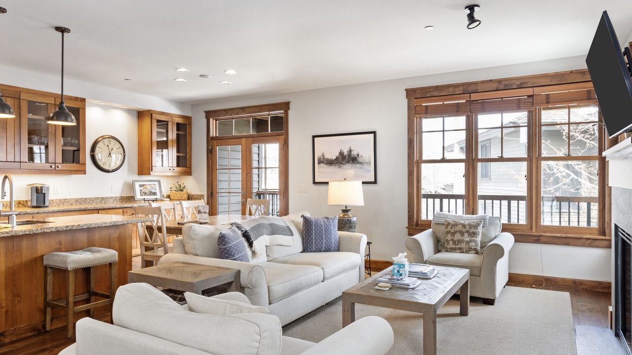 Photo of Livingroom in Jackson