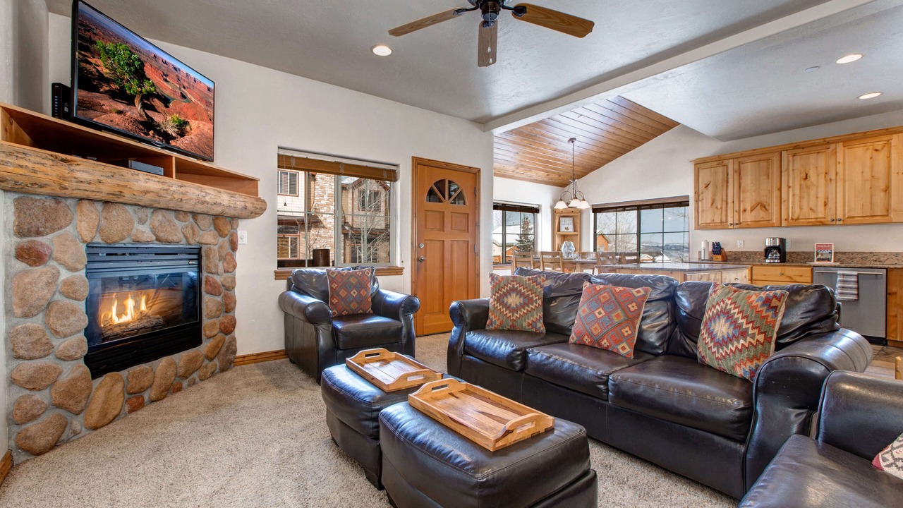 Photo of Livingroom in Bear Hollow Village