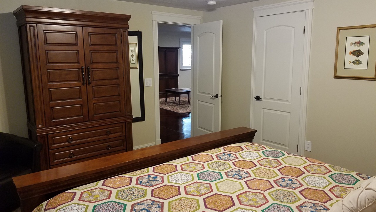 Photo of Bedroom in White City