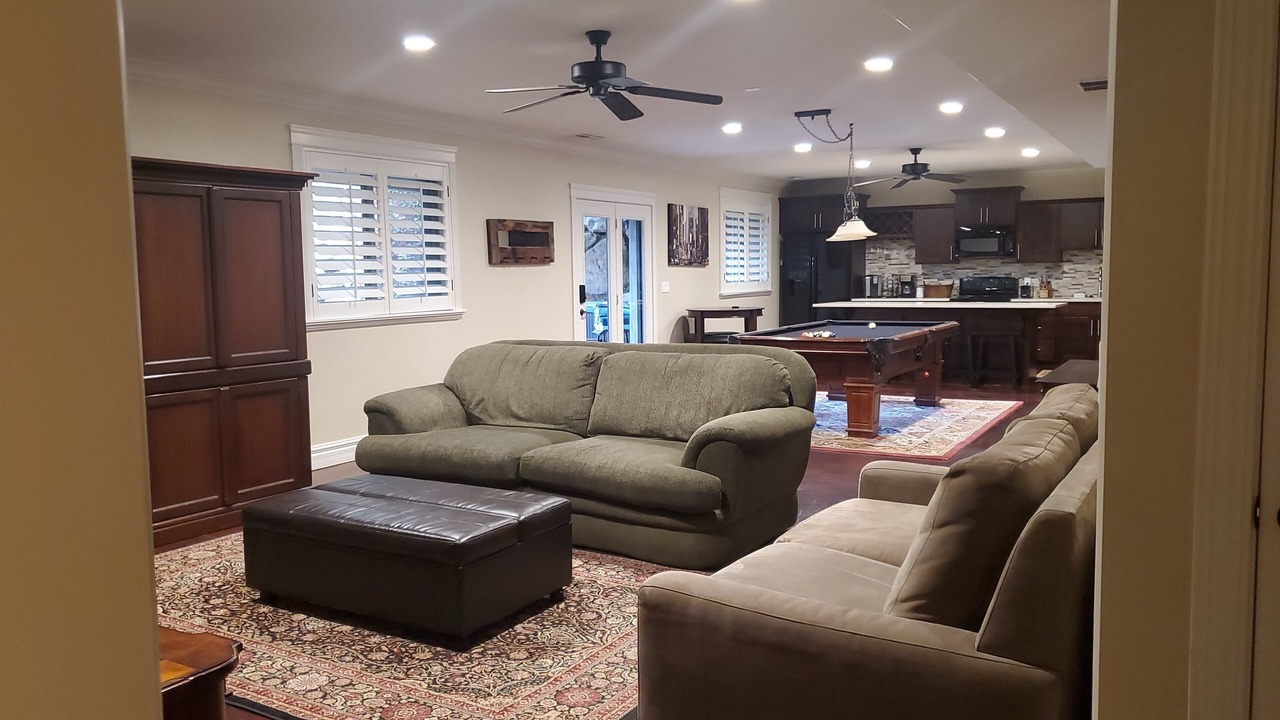 Photo of Livingroom in White City