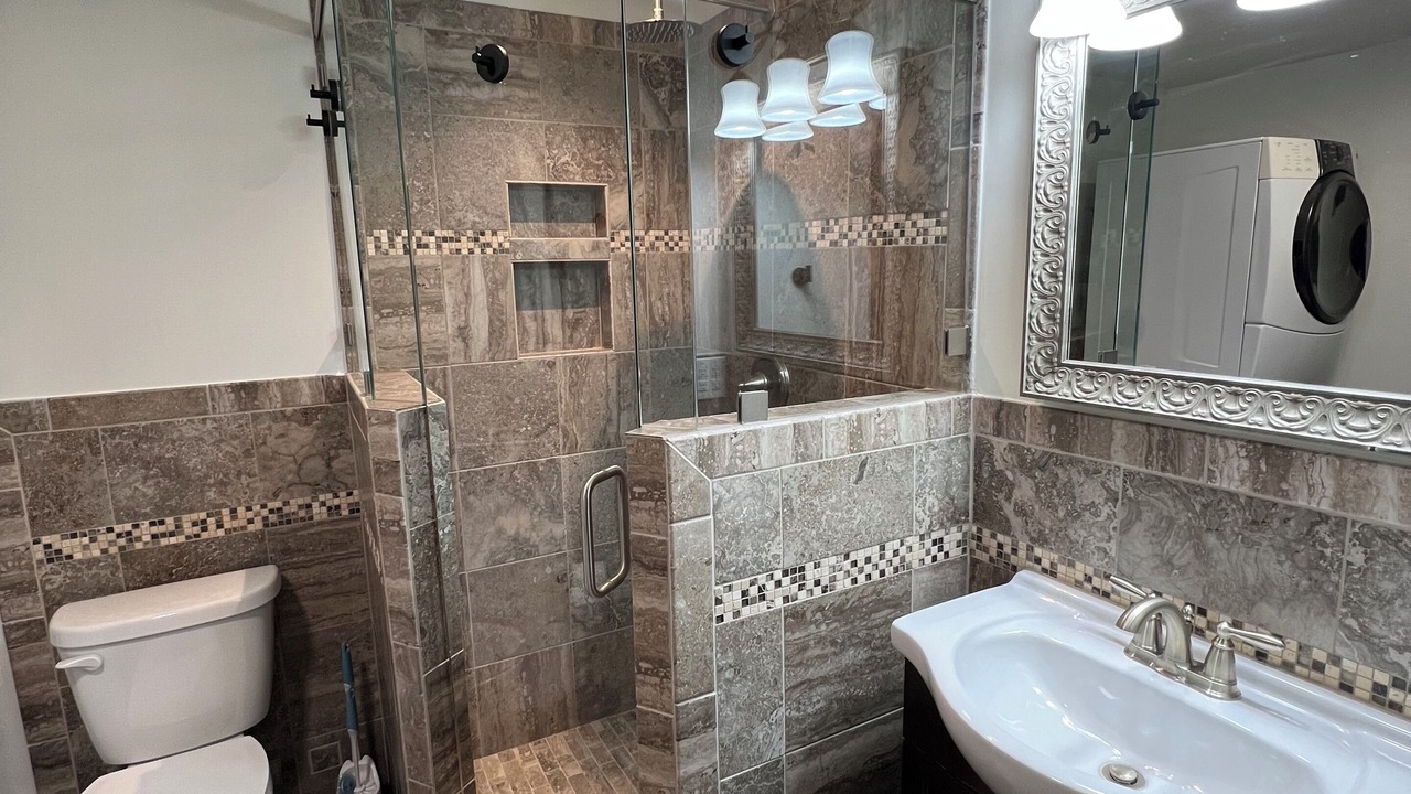 Photo of Bathroom in Pleasant Grove