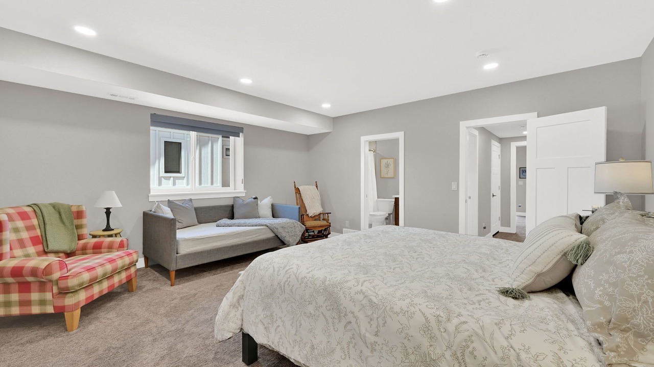 Photo of Bedroom in Wolf Creek