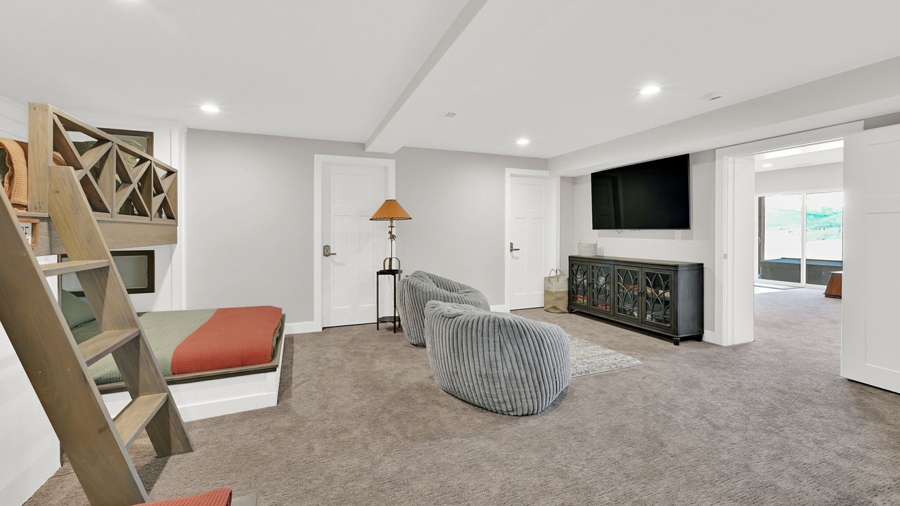 Photo of Bedroom in Wolf Creek