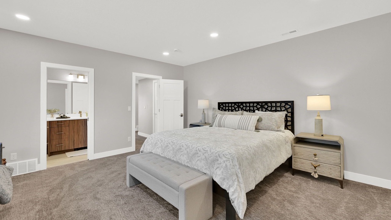Photo of Bedroom in Wolf Creek