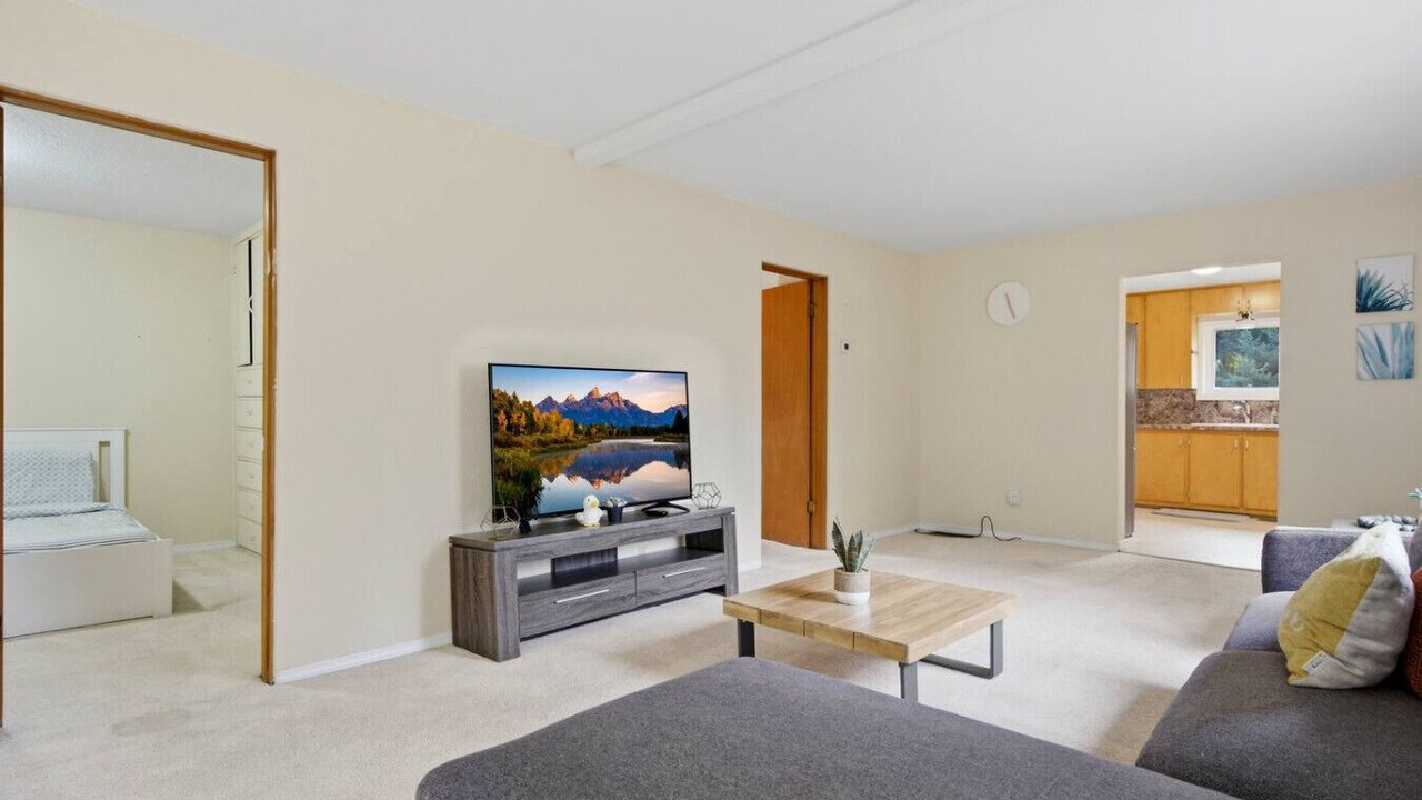 Photo of Livingroom in Kirkland