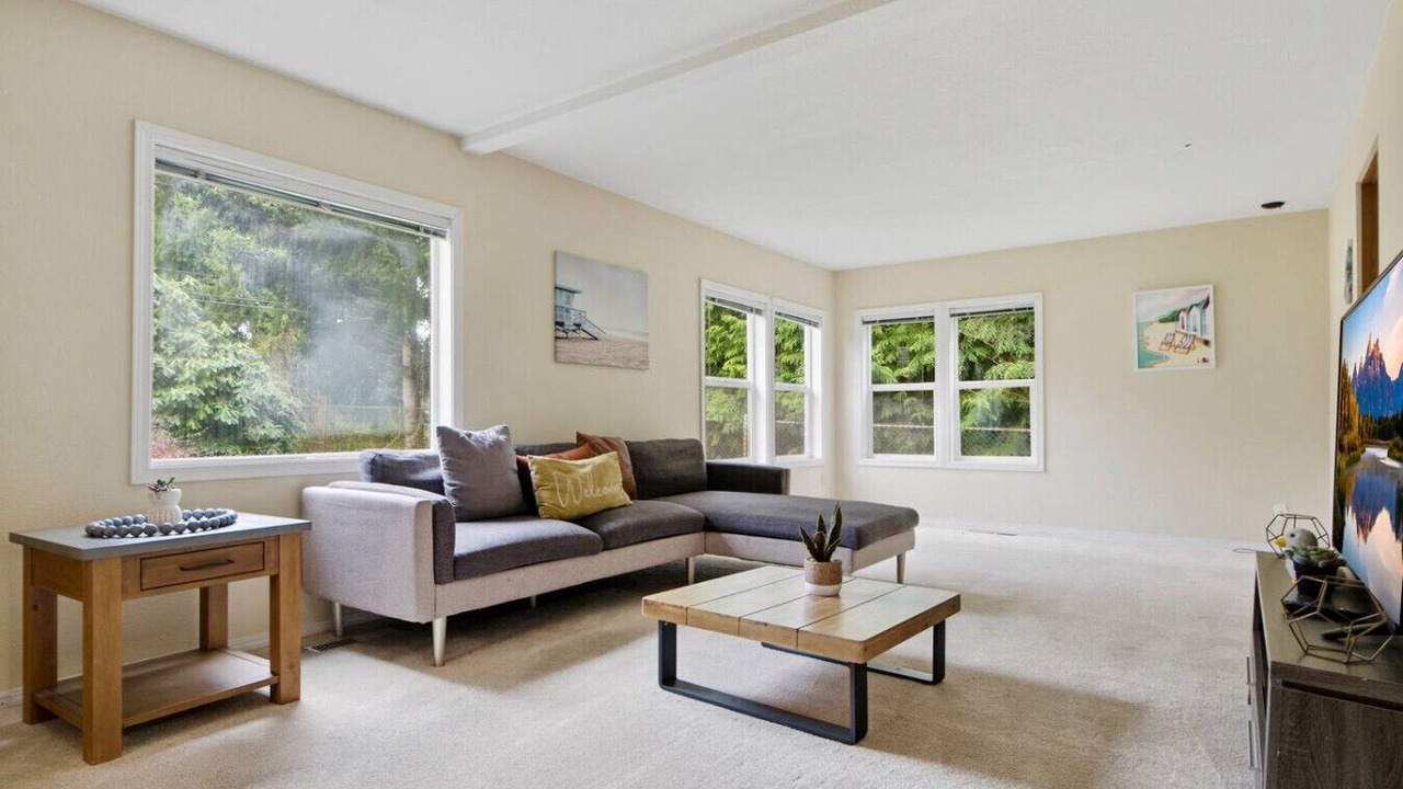 Photo of Livingroom in Kirkland