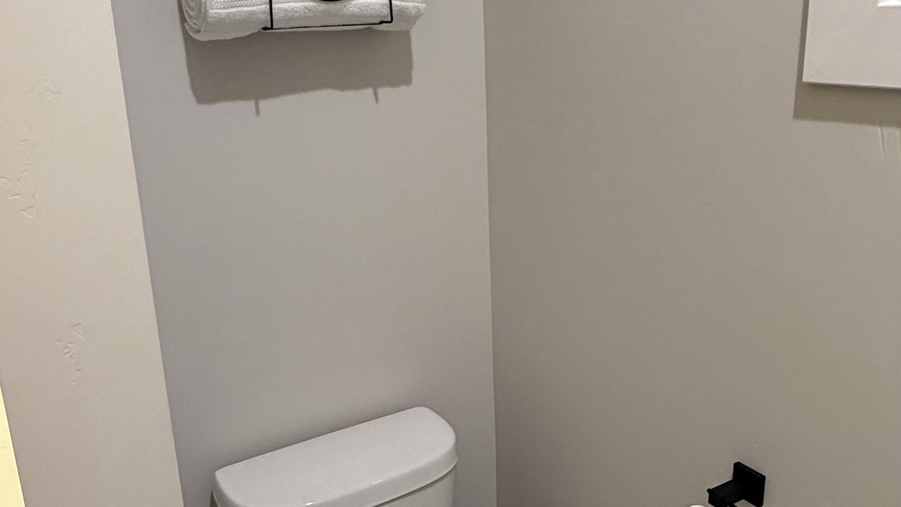 Photo of Bathroom in Sugar City