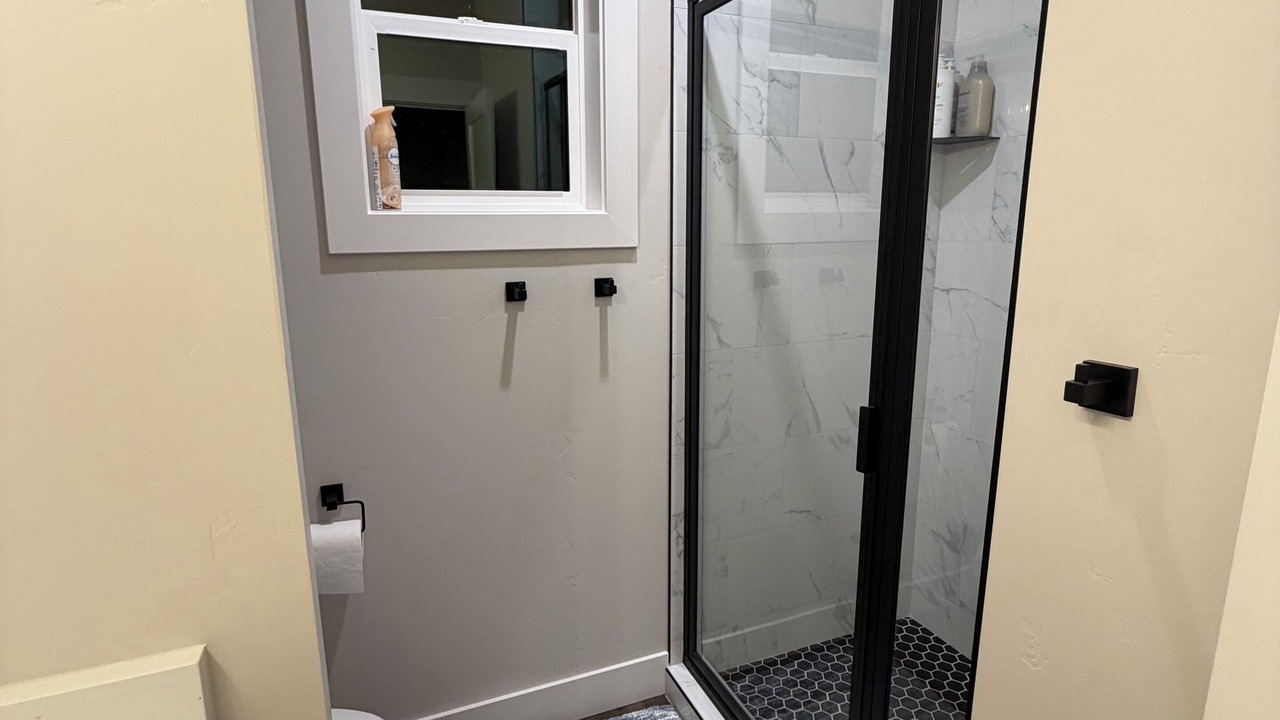 Photo of Bathroom in Sugar City