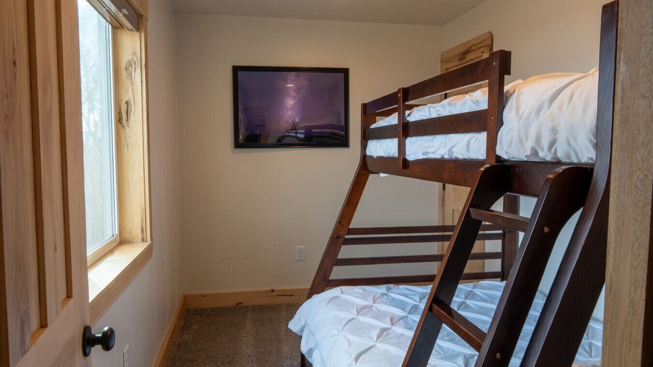 Photo of Bedroom in Fish Haven