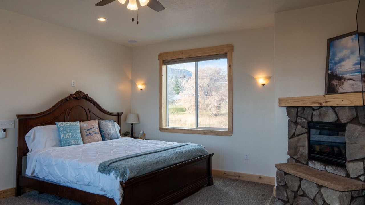 Photo of Bedroom in Fish Haven