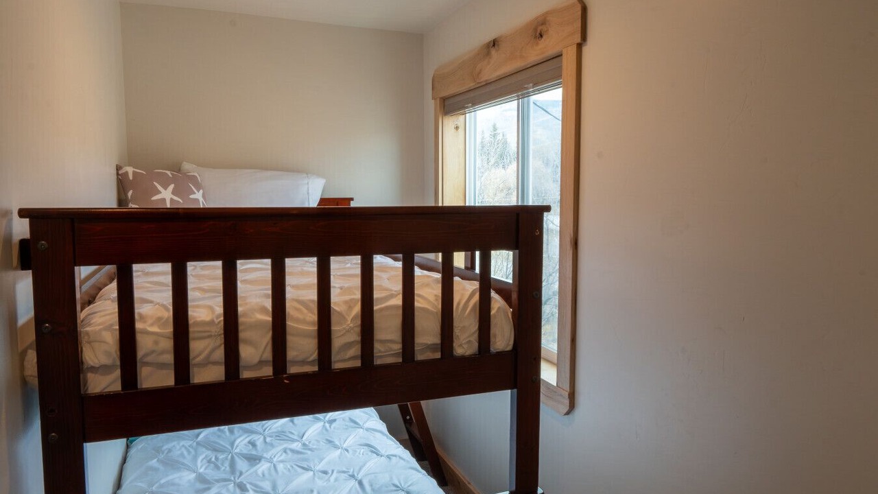 Photo of Bedroom in Fish Haven