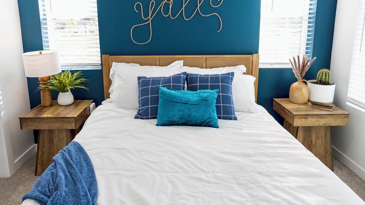 Photo of Bedroom in Eagle