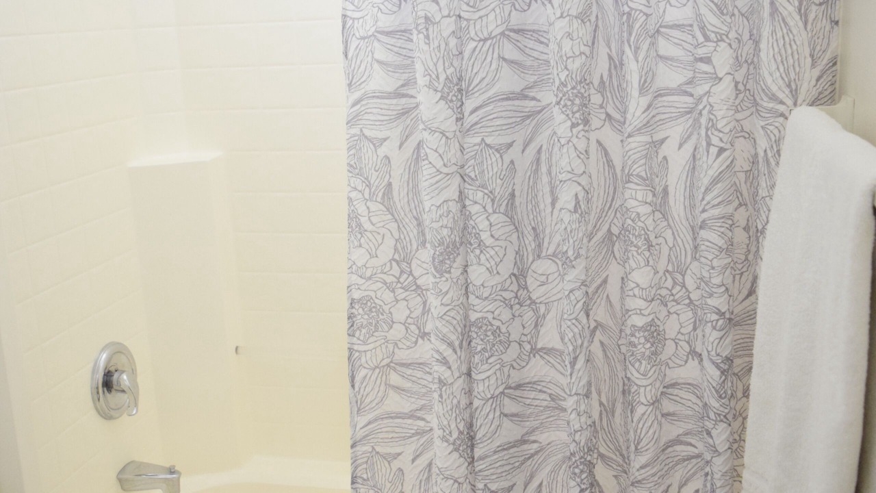 Photo of Bathroom in Ammon